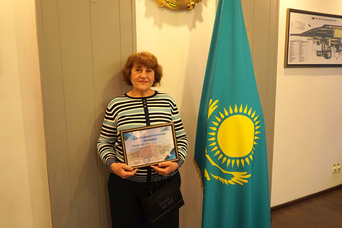 Фелькер Лариса Владимировна лайықты еңбек демалысына шықты