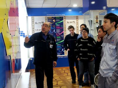 В музее Усть-Каменогорской ТЭЦ состоялась экскурсия для студентов - энергетиков
