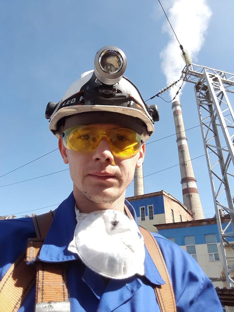 Молодой инженер продолжает семейную династию на Усть-Каменогорской ТЭЦ