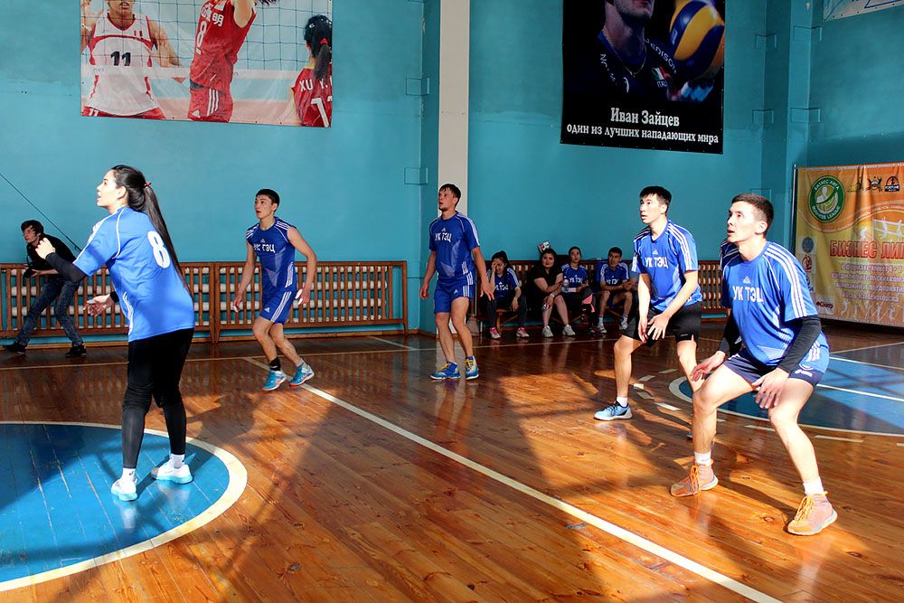 Волейбольная команда ТОО «Усть-Каменогорская ТЭЦ» стала первым двукратным чемпионом бизнес-лиги города Усть-Каменогорск