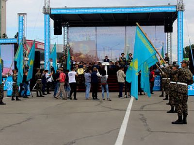 Работники Усть-Каменогорской ТЭЦ приняли участие в городском мероприятии, посвященном Дню конституции Республики Казахстан