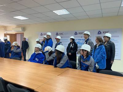 На Усть-Каменогорской ТЭЦ состоялась ознакомительная экскурсия для студентов и школьников