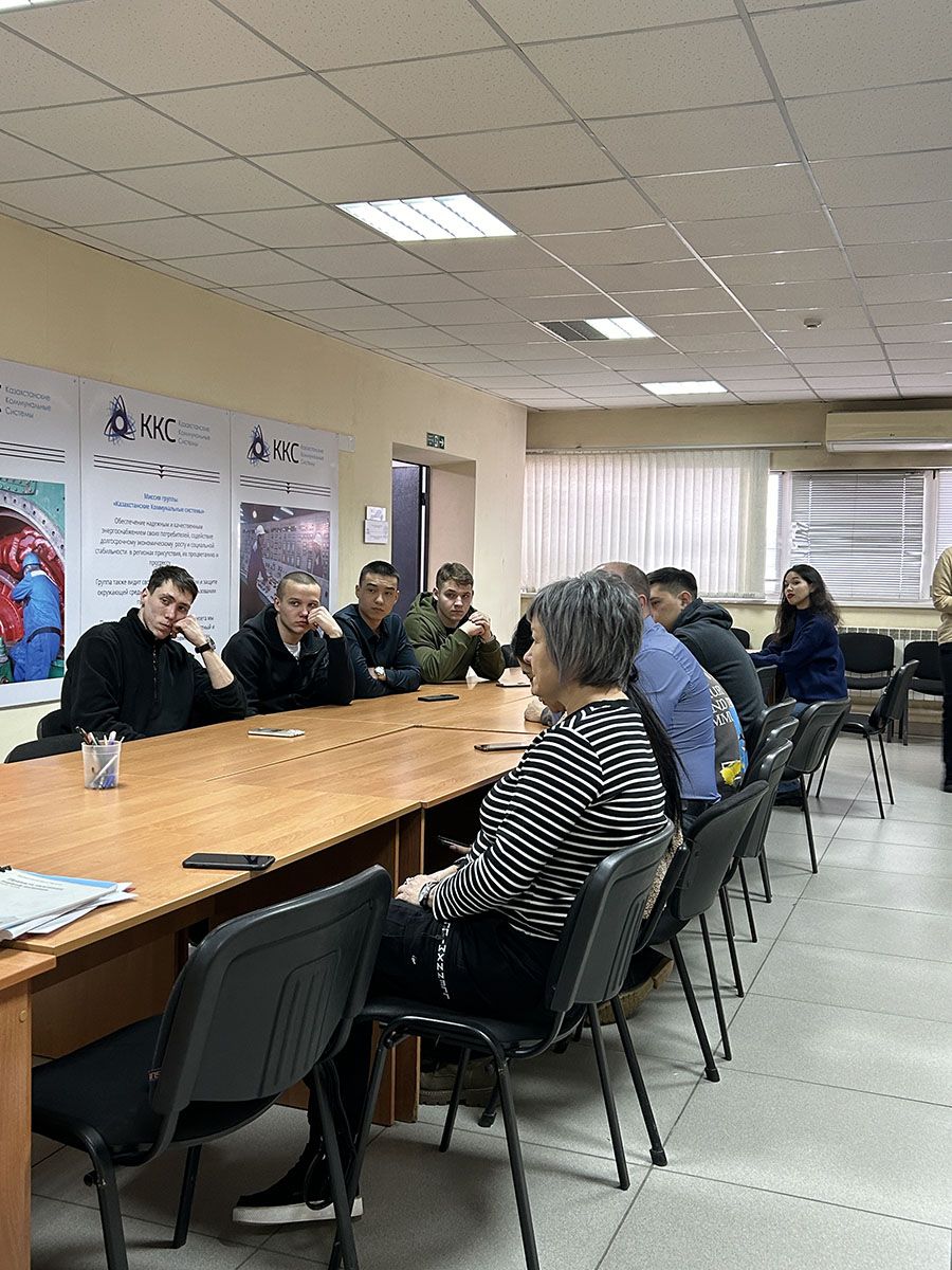 Энергетика тұлғалары: студенттер Өскемен ЖЭО корпоративтік оқыту орталығында