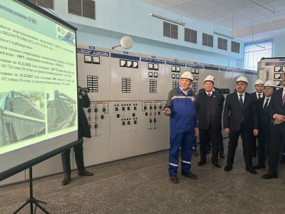 Председатель сената парламента Республики Казахстан Маулен Ашимбаев посетил Усть-Каменогорскую ТЭЦ